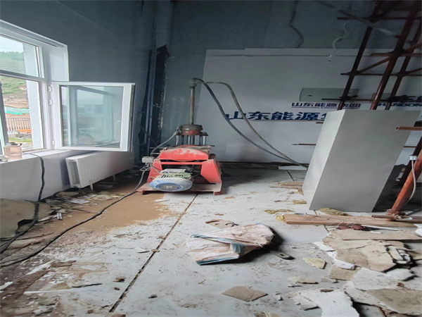 横峰地基基础下沉墙体裂缝加固注浆顶升施工